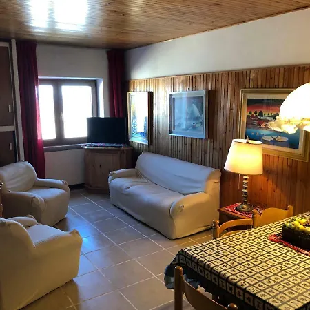 Villaggio Dello Sciatore Paradiso E Monolocale Appartement